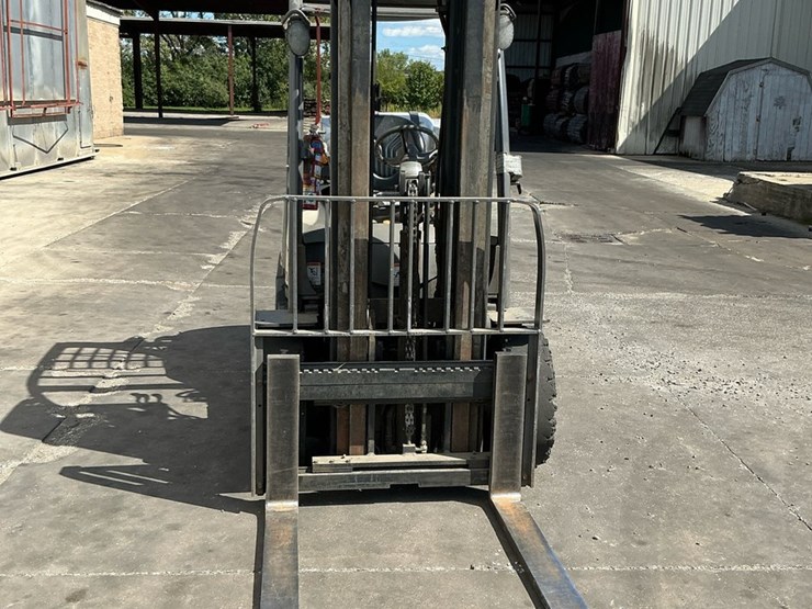 #313-•-2016-crown-c-51050-65-propane-forklift-image-8