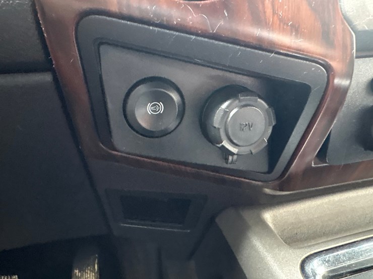 2016-ford-f350-image-53