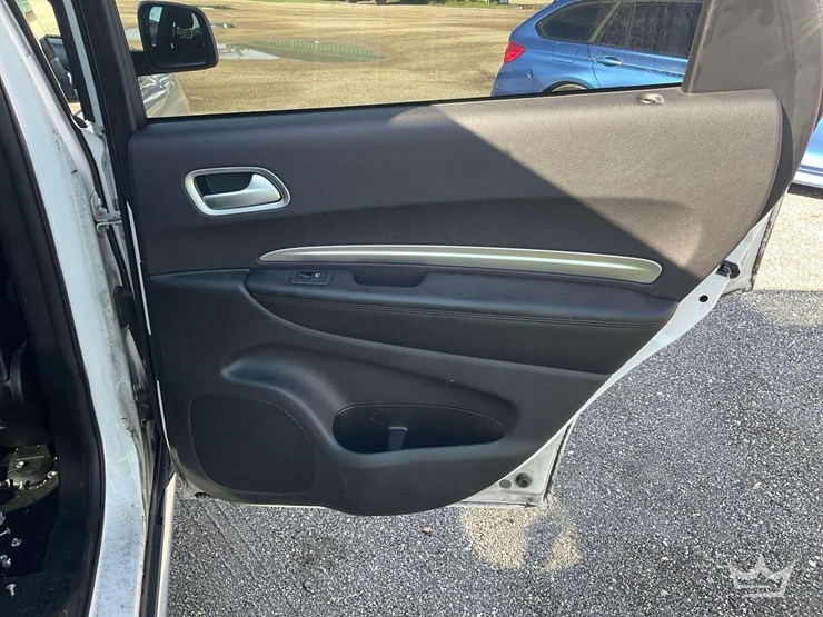 2019-dodge-durango-image-21
