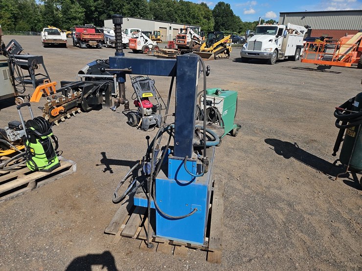 hoffman-monty-12s-tire-changer-image-3