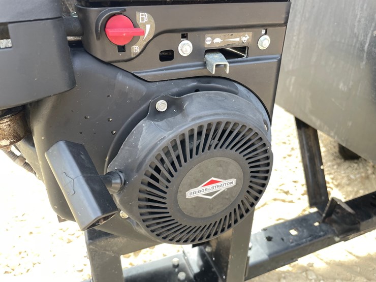 #3847-•-agri-fab-mow-n-vac-image-20