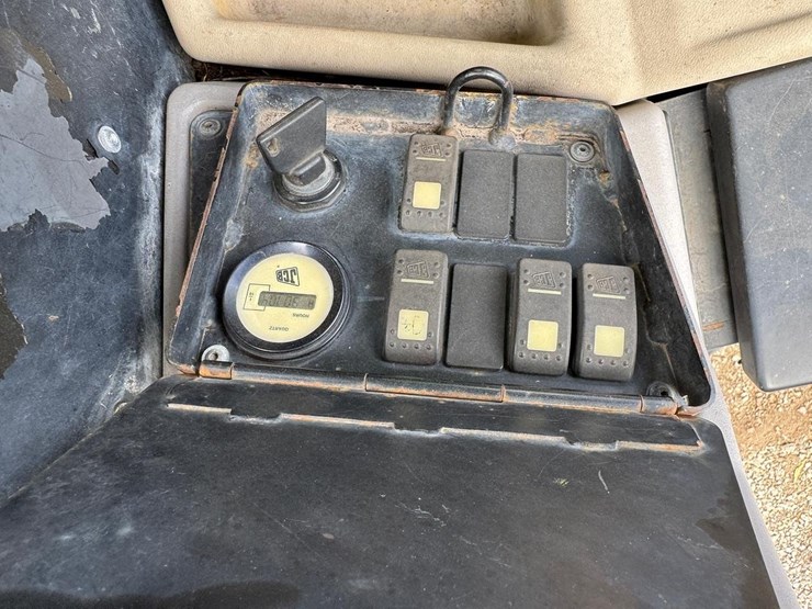 jcb-409-image-21