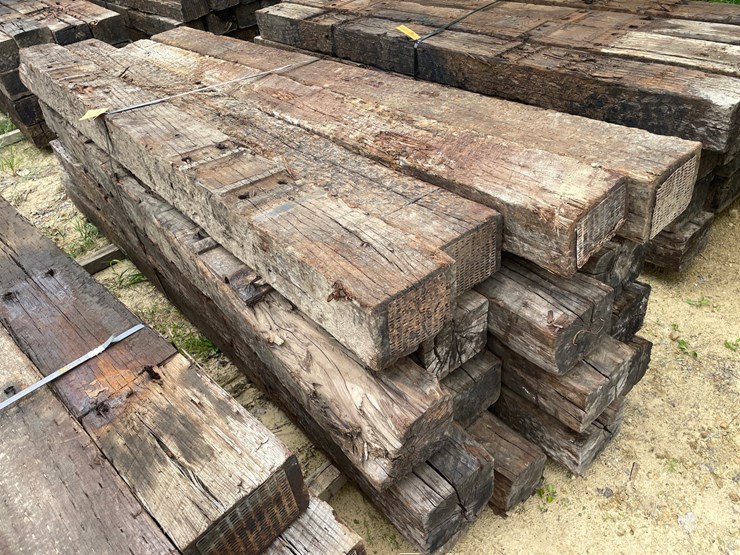 #3451-•-bundle-of-(16)-railroad-ties-image-2