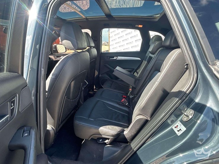 2011-audi-q5-image-22