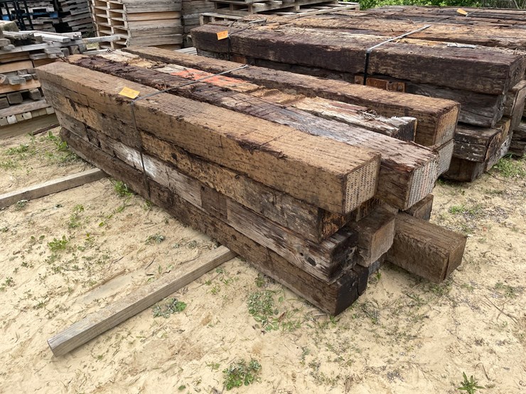 #3446-•-bundle-of-(16)-railroad-ties-image-2