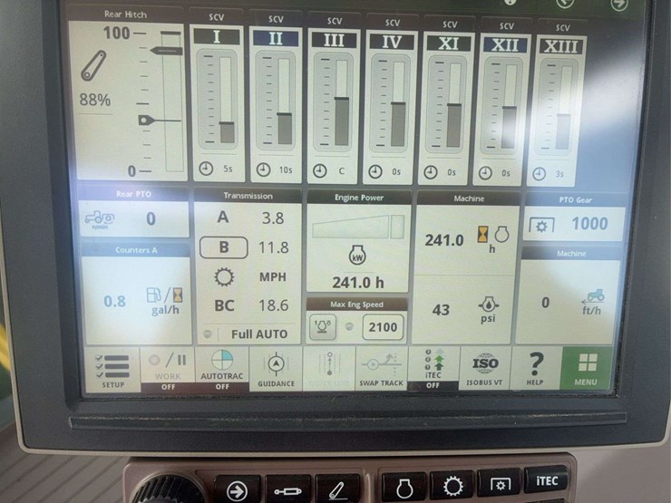 2022-john-deere-r-image-58