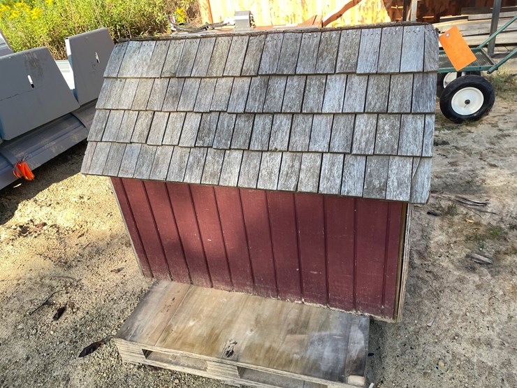 #3873-•-home-made-doghouse-image-4