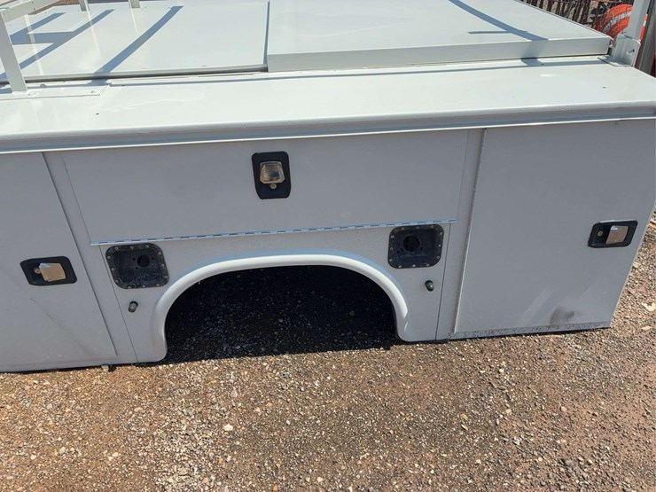 utility-truck-bed-image-12