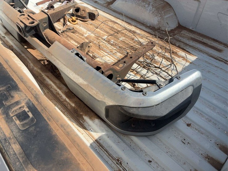 2019-2023-gmc-sierra-truck-bed-image-16