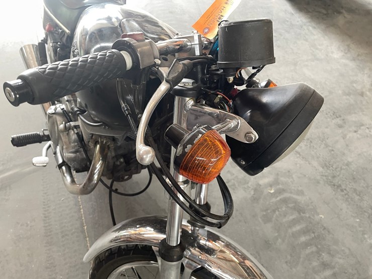 #1249-•-1980-honda-cm400e-motorcycle-(has-wi-title)-image-22