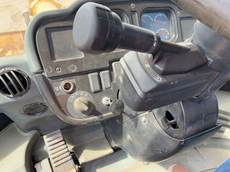2003-caterpillar-wheel-loader-image-33