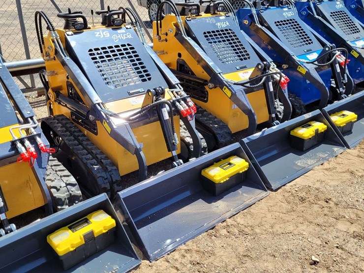2026-zjz-380-mini-skid-steer-loader-skid-steer-image-3