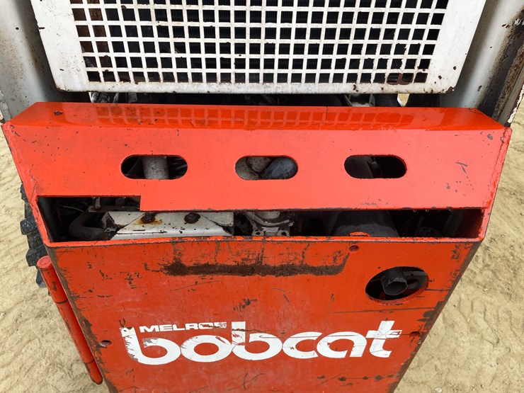 #313-•-bobcat-7222-hydrostatic-skidsteer-image-19