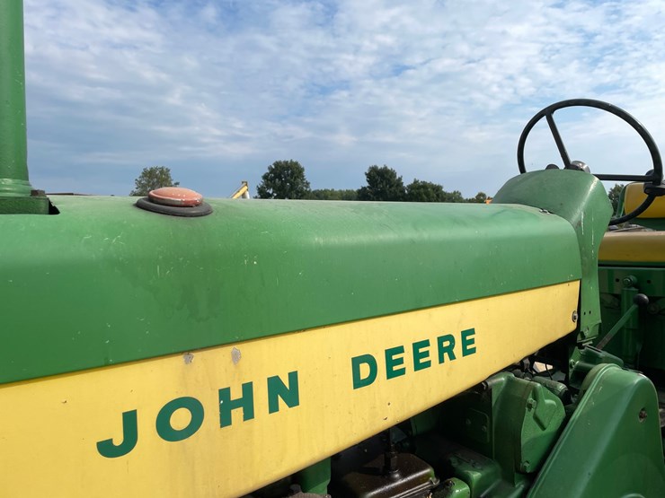 john-deere-730-image-13