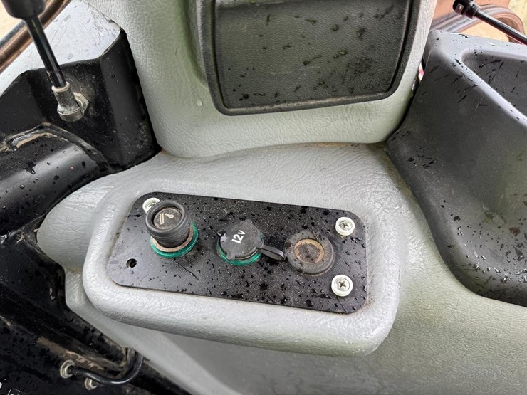 mahindra-3550-pst-image-32