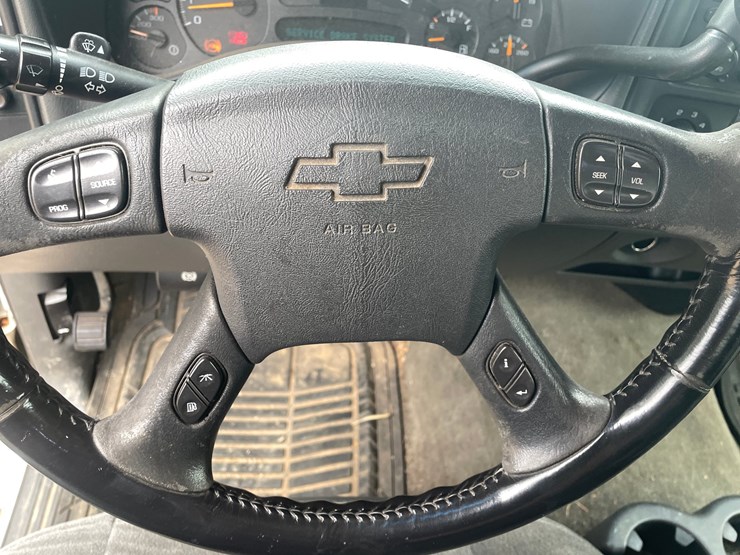 2005-chevrolet-silverado-2500-image-66