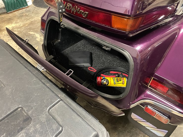 #301-•-1995-honda-goldwing-trike-(has-wi-title)-image-113