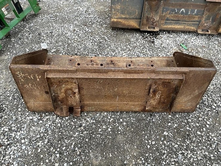 66"-smooth-edge-skid-steer-bucket-image-3