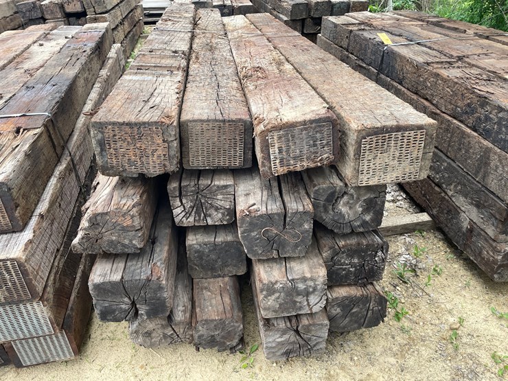 #3451-•-bundle-of-(16)-railroad-ties-image-5