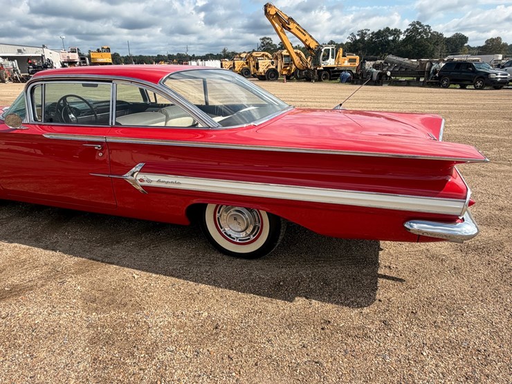 #128-•-1960-chevrolet-impala-2-door-hardtop-–-348-v8-image-42