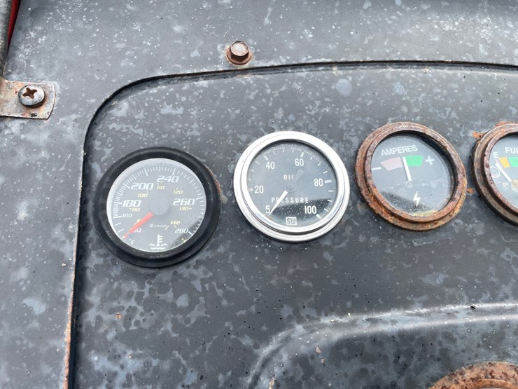 massey-ferguson-265-image-40