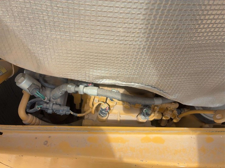 2018-caterpillar-d6t-xl-image-41
