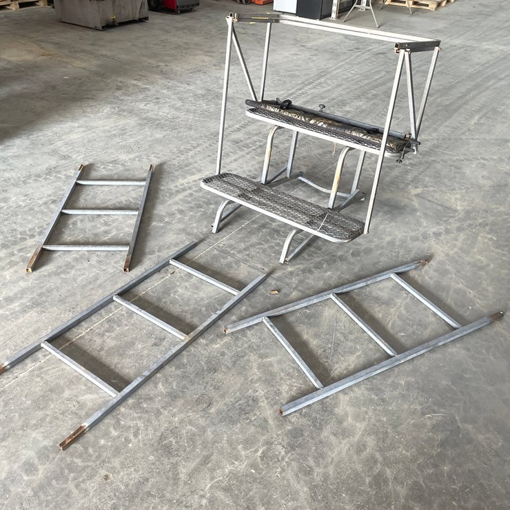 #3855 • 2-Person Ladder Stand