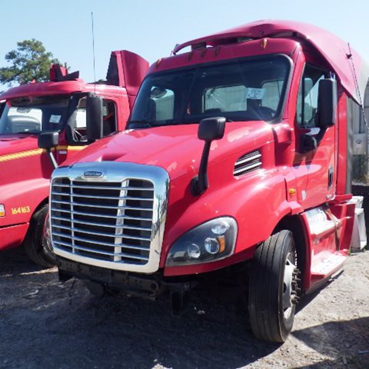 2018 FREIGHTLINER CASCADIA 113 EVOLUTION