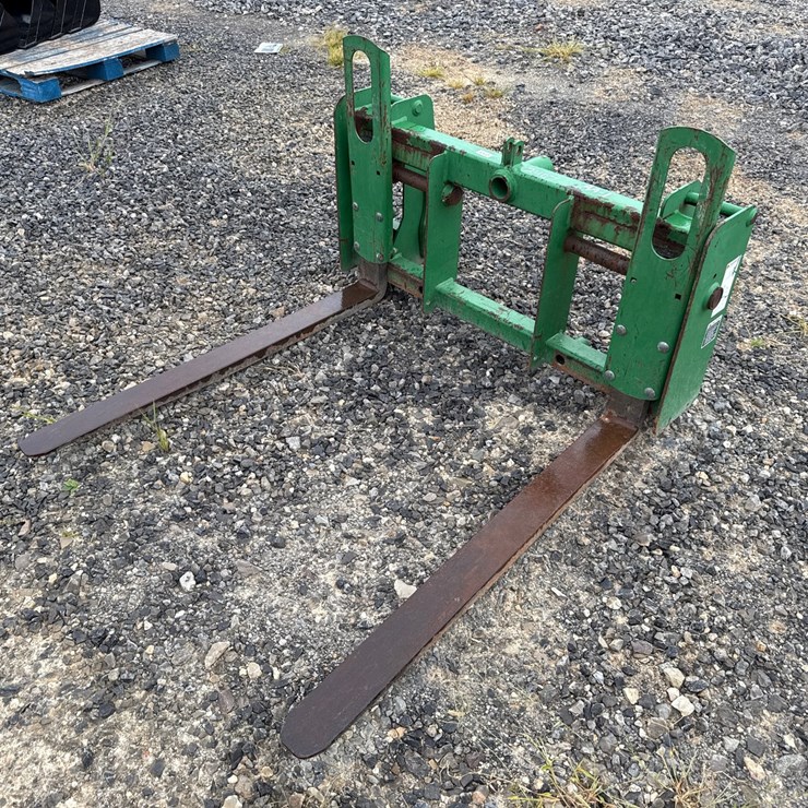 JOHN DEERE 48