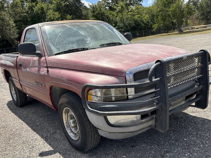 1998-dodge-ram-1500-image-3