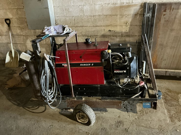 #118-•-lincoln-electric-ranger-8-engine-driven-welder/generator-image-1