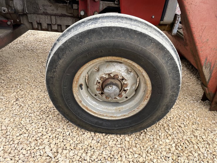 massey-ferguson-265-image-78