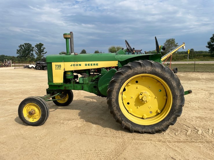 john-deere-730-image-8