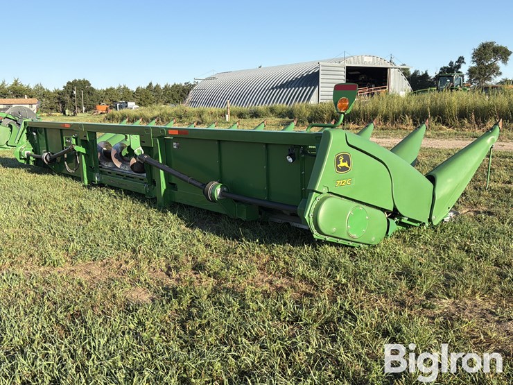 2019-john-deere-712c-image-5