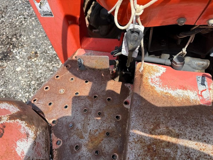 kubota-l2800-image-24