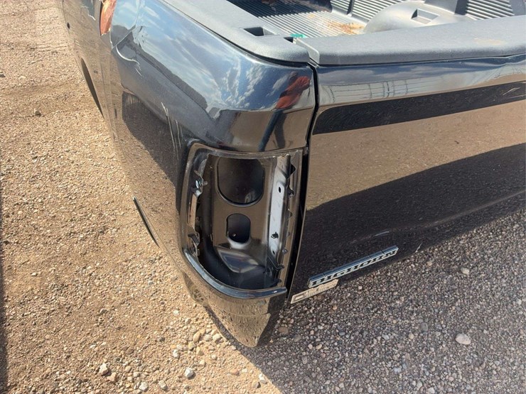 2019-2023-ram-big-horn-truck-bed-image-9