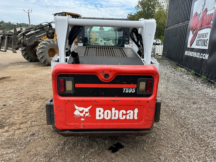 2019-bobcat-t595-image-5