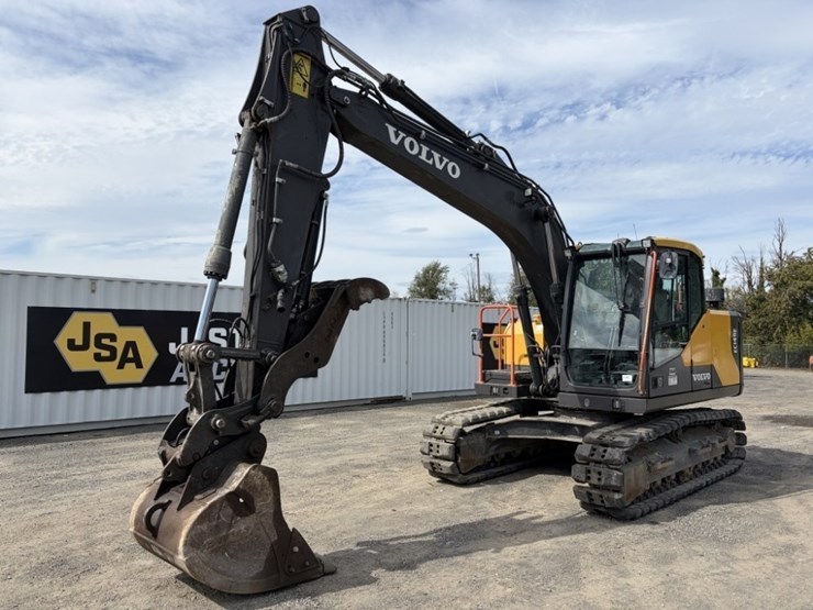 2020-volvo-ec140el-image-1