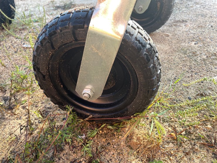 #3872-•-metal-push-cart-image-12