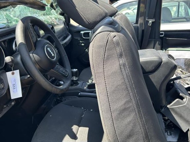 2023-jeep-wrangler-image-8