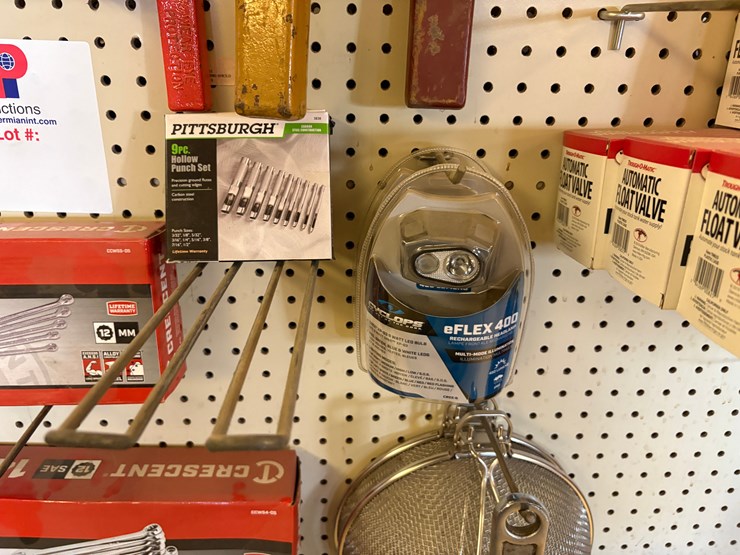 hardware-contents-of-store-shelf-section-image-5