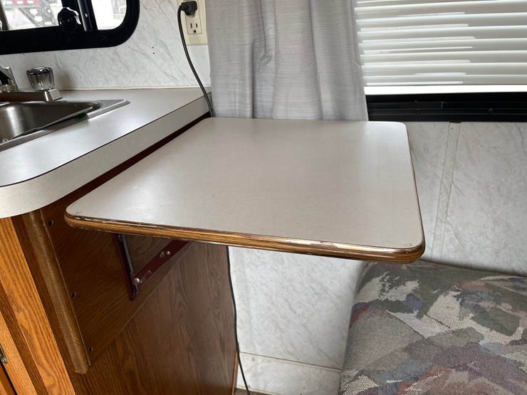 #320-•-2000-salem-smt-27bh-salem-camper-(has-wi-title)-image-210