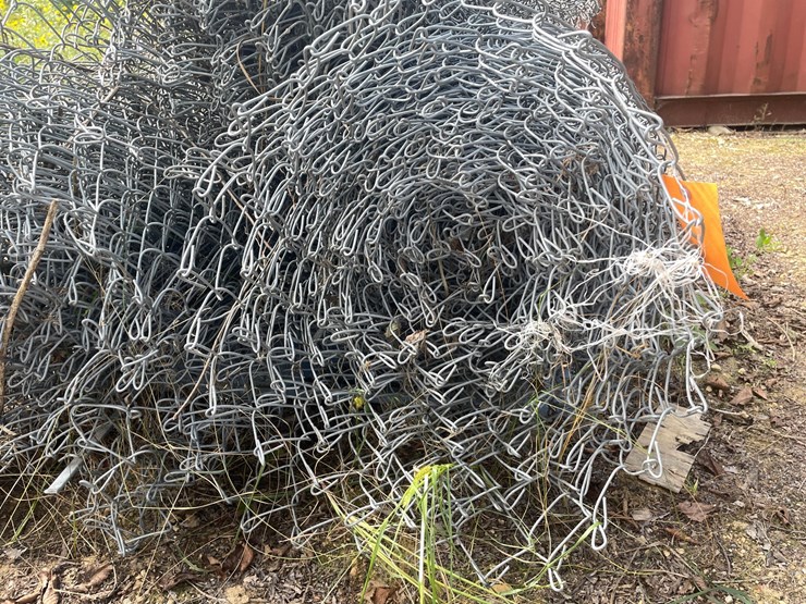 #3859-•-(3)-rolls-of-chain-link-fencing-image-14