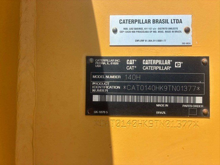 2002-caterpillar-140h-image-14