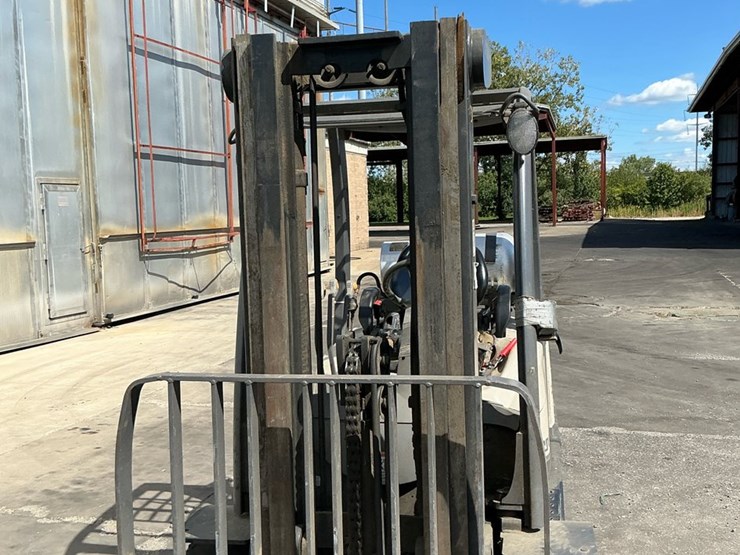 #313-•-2016-crown-c-51050-65-propane-forklift-image-16
