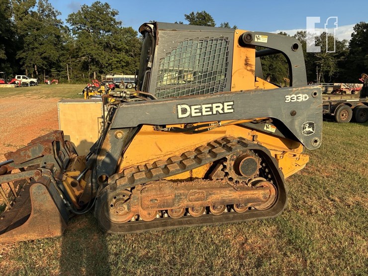 2012-deere-333d-image-1