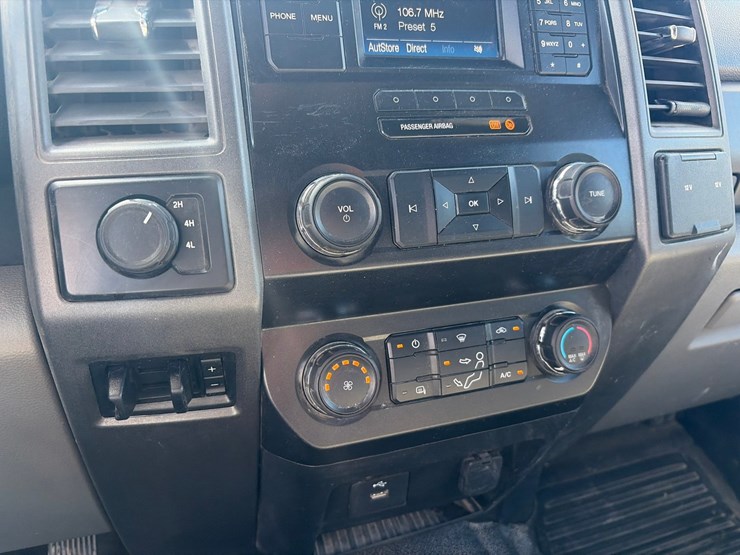 2019-ford-f550-image-46