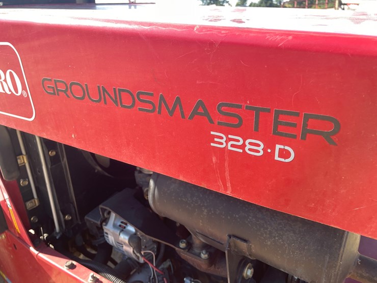 #1252-•-toro-328d-groundmaster-front-cut-diesel-mower-image-10