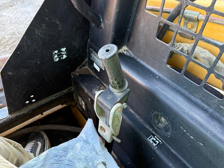 deere-5575-image-22