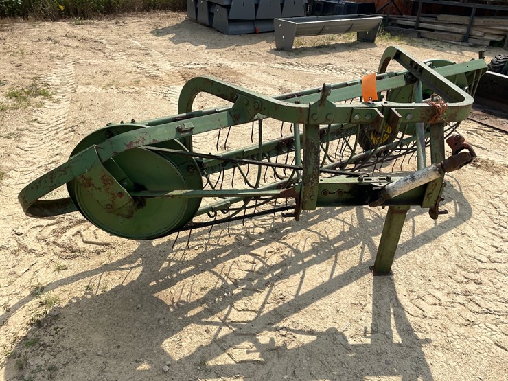 john-deere-350-image-3